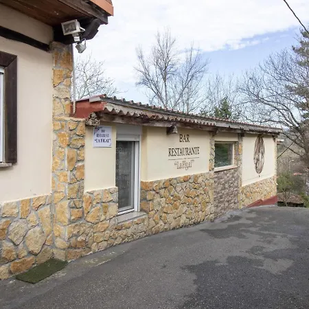 Casa vacanze Alluring Holiday In Cutiellos With Garden